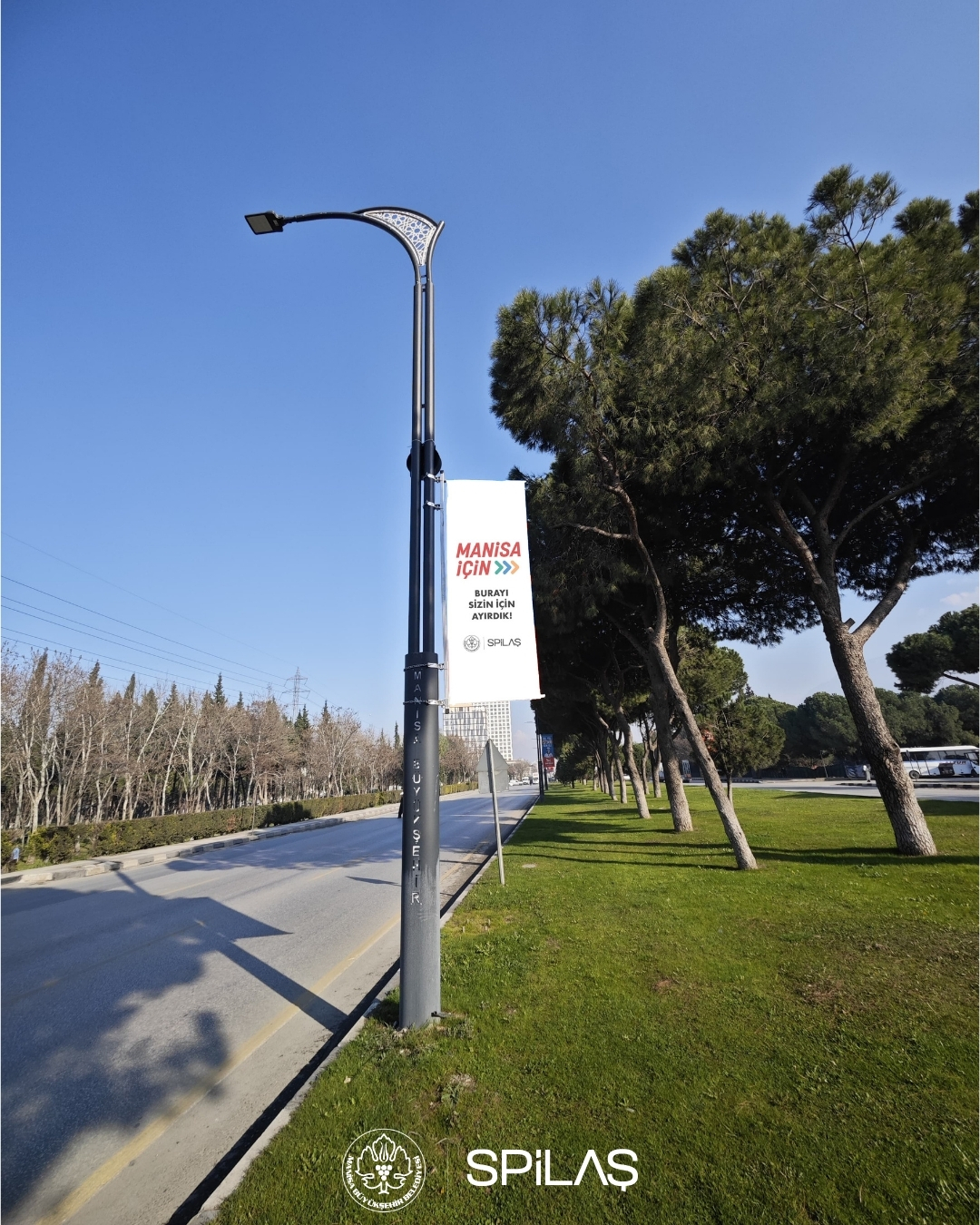 Pole Banner